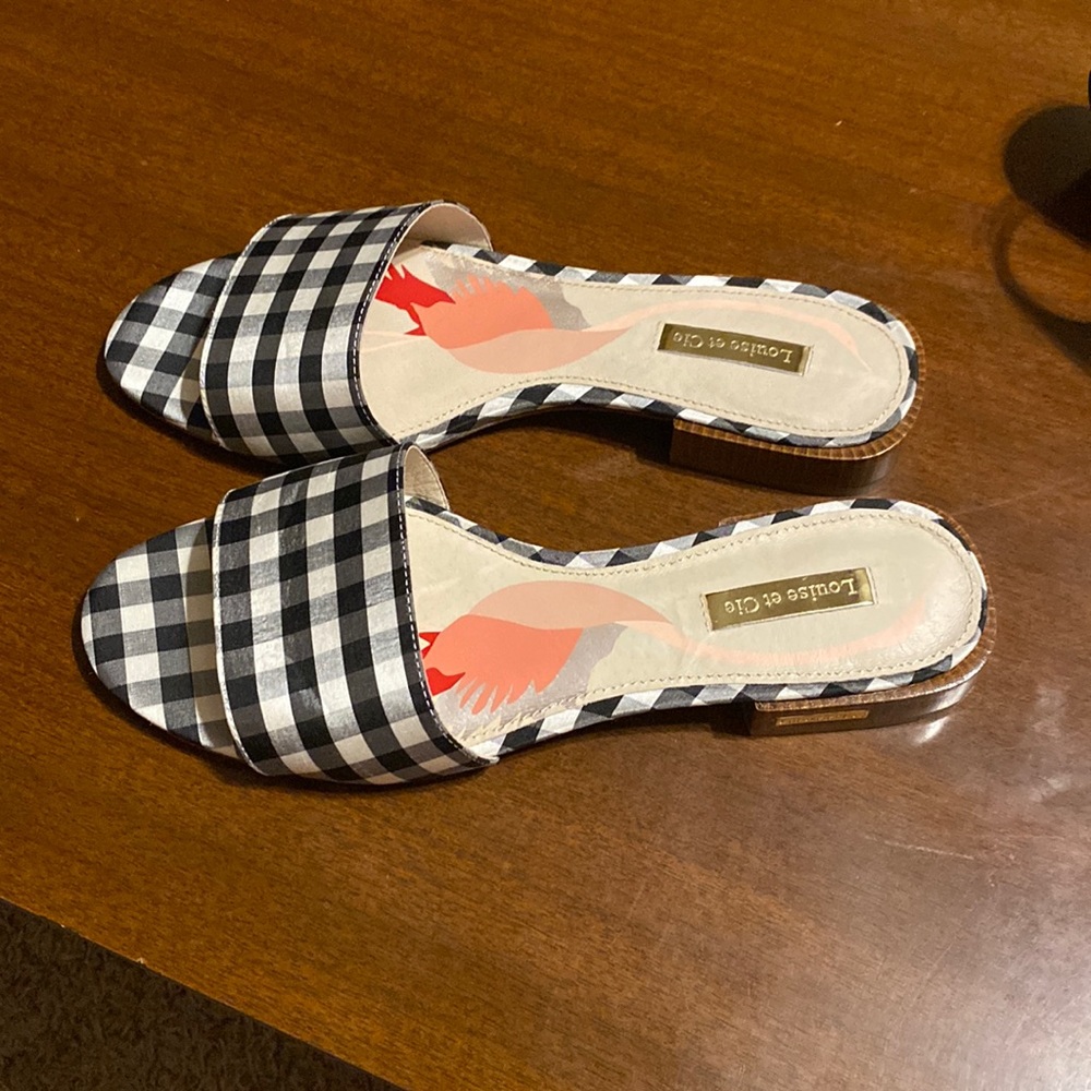 Louise ET Cie  Audis slide size 8